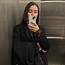 Sara, 33 года