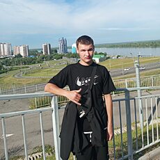 Фотография мужчины Илья, 21 год из г. Донецк
