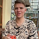 Владислав, 22 года