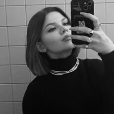 Фотография девушки Ангелина, 27 лет из г. Санкт-Петербург