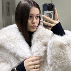 Фотография девушки Алина, 23 года из г. Екатеринбург