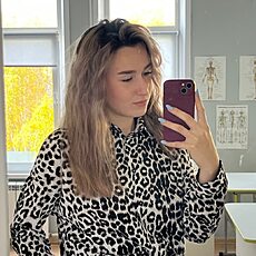 Фотография девушки Ева, 18 лет из г. Иркутск