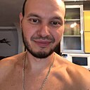 Денис, 32 года