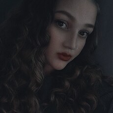 Фотография девушки Алина, 24 года из г. Югорск
