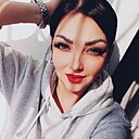 Nu, 41 год