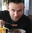 Денис, 24 года
