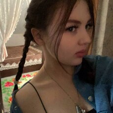Фотография девушки Ангелина, 18 лет из г. Урай