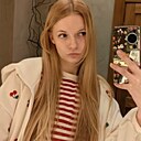 Карина, 22 года