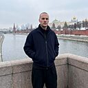 Максим, 33 года