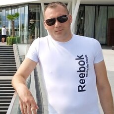 Фотография мужчины Валерий, 32 года из г. Мытищи