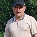 Хожиакбар, 44 года