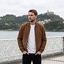 Максим, 33 года