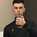 Макс, 23 года