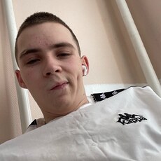 Фотография мужчины Игорь, 21 год из г. Серпухов