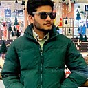 Ravi, 24 года