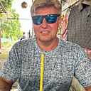 Михаил, 46 лет
