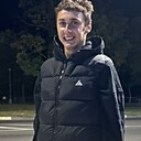 Рустам, 24 года