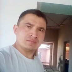 Фотография мужчины Husanbek, 31 год из г. Тюмень