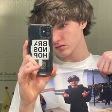 Фотография мужчины Илья, 18 лет из г. Екатеринбург
