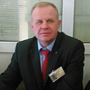 Лев, 62 года