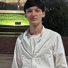 Фотография мужчины Комил, 22 года из г. Ижевск