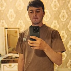 Фотография мужчины Манучехр, 22 года из г. Москва