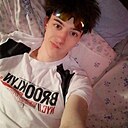 Максим, 18 лет