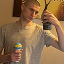 Oleksii, 18 лет