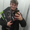 Денис, 22 года