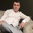 Art, 33 года