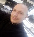 Максим, 24 года