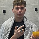 Fedor, 22 года