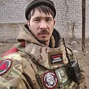 Микки Маус, 37 лет