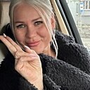 Эляя, 50 лет