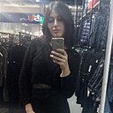 No Name, 33 года