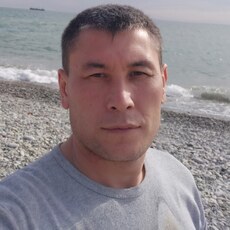 Фотография мужчины Алишер, 42 года из г. Артем