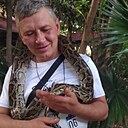 Роман, 44 года