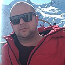 Миша, 42 года