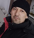 Уткирбек, 34 года