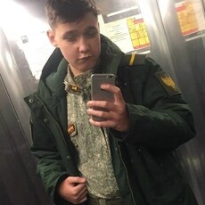 Фотография мужчины Алексей, 19 лет из г. Звенигород