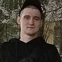 Роман, 24 года