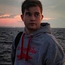 Илья, 24 года