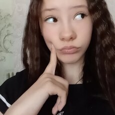 Фотография девушки Полина, 18 лет из г. Первоуральск