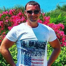 Владимир, 39 из г. Оренбург.