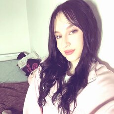 Ангелина, 18 из г. Уссурийск.