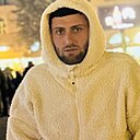 Gug, 22 года