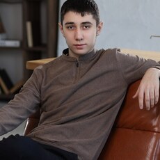 Фотография мужчины Руслан, 18 лет из г. Иркутск