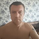Mikhail, 42 года