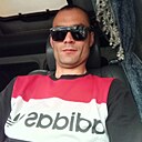 Денис, 33 года