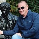 Макс, 44 года